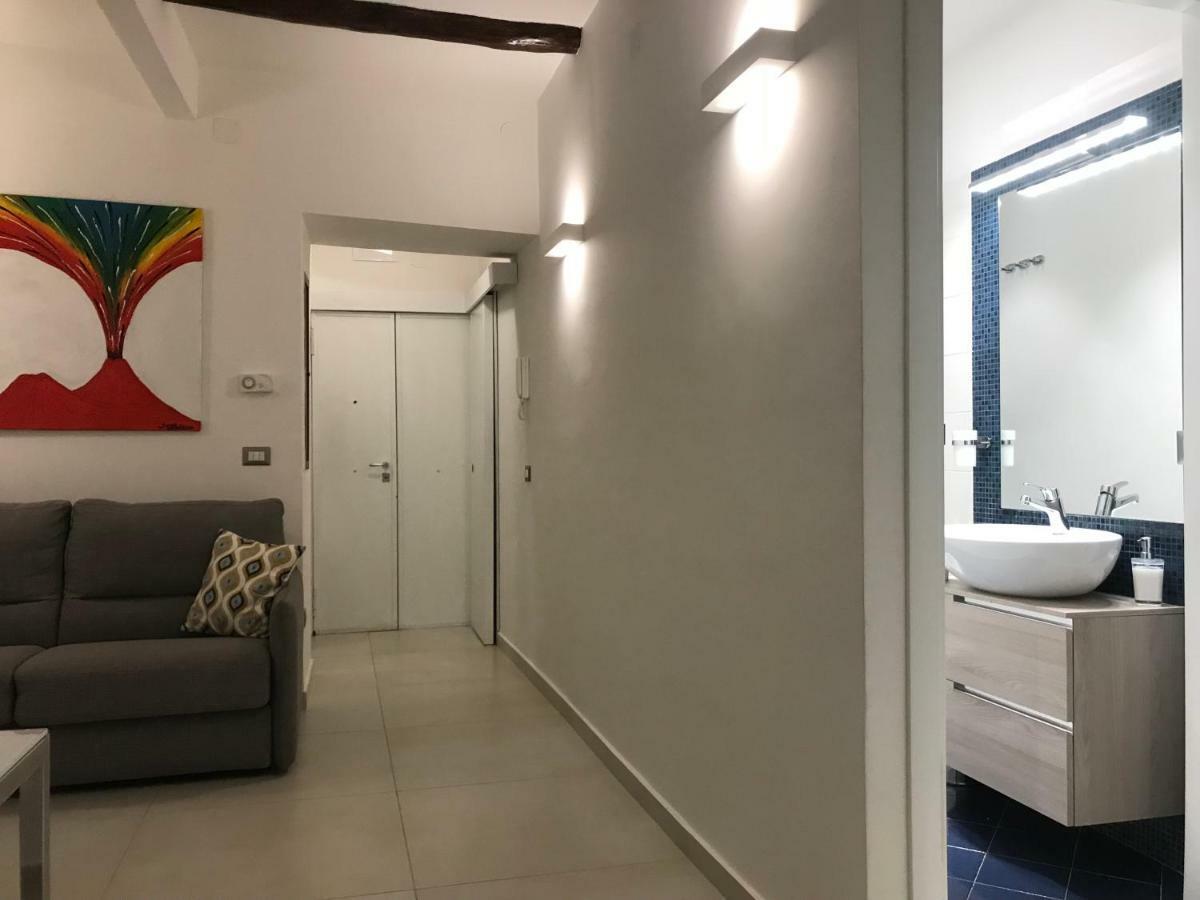 Napoli Plebiscito Apartment Nápoles Exterior foto